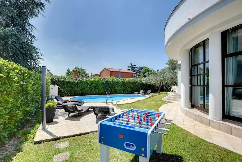 Villa Mutila