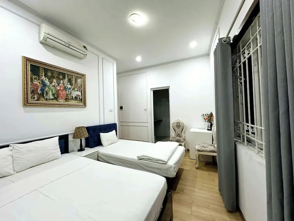 Hanoi 0riental Hotel and Travel