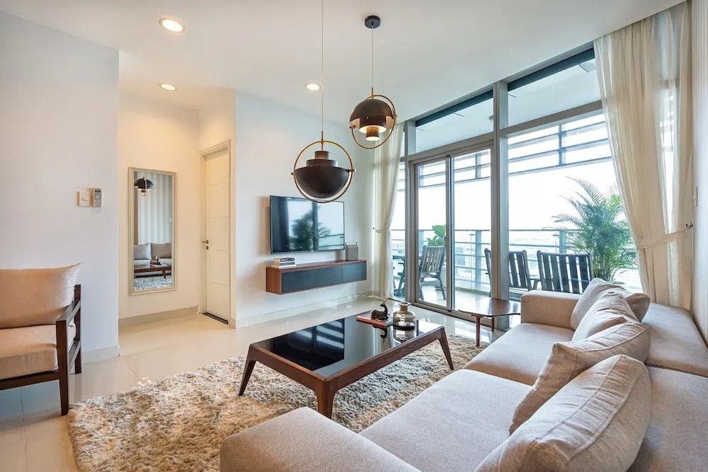 Sai Gon Finest - Panorama Suite in Central D1