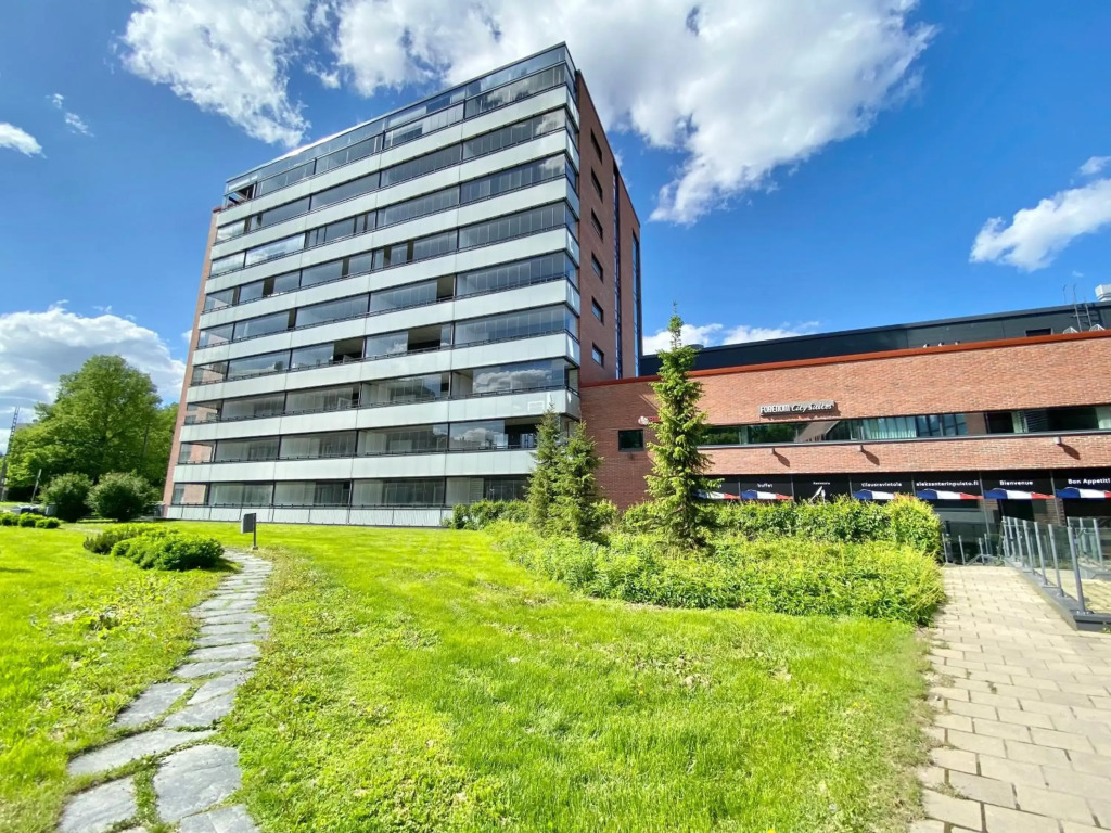 Tammer Apartments - City Suite 3 - Great Location, Public swimming pool and saunas, Public gym and restaurant