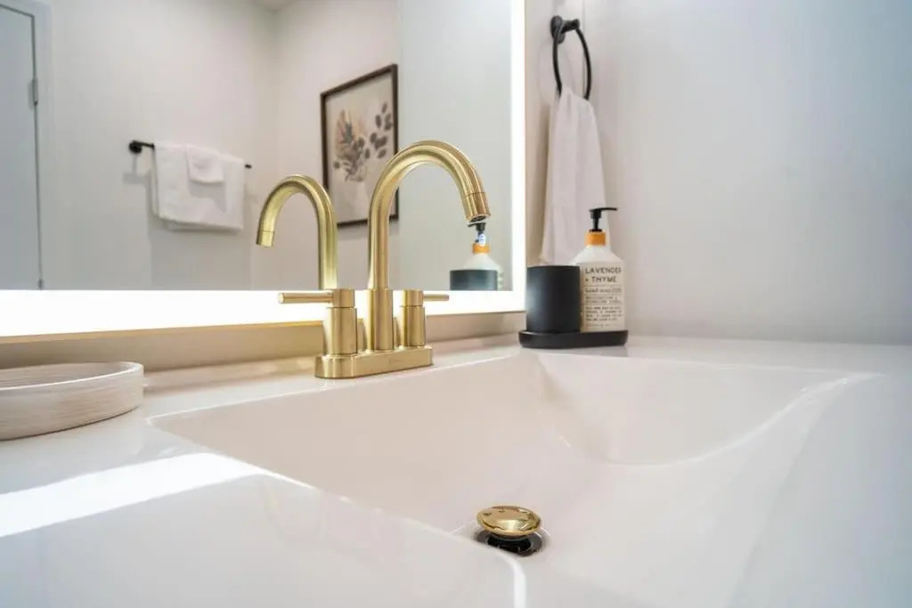 NEW! The Sage Home- Hot Tub Near Gathering Place