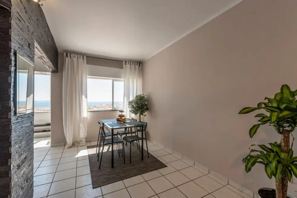 3 Bedroom Apartment with Amazing View