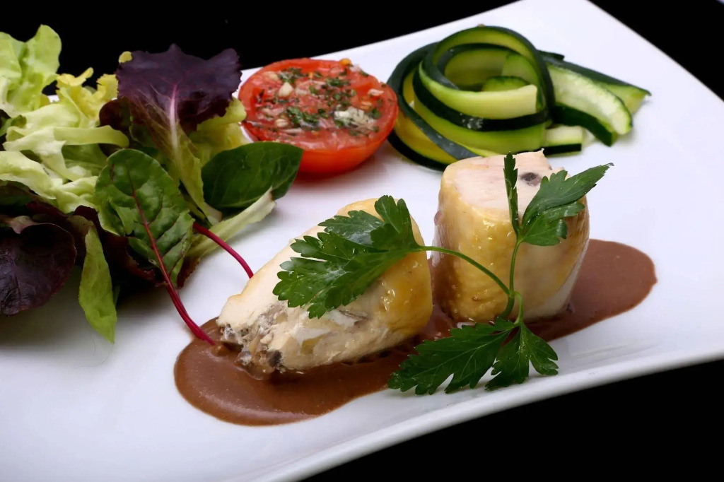 Logis Hôtel-Restaurant La Coupe dOr