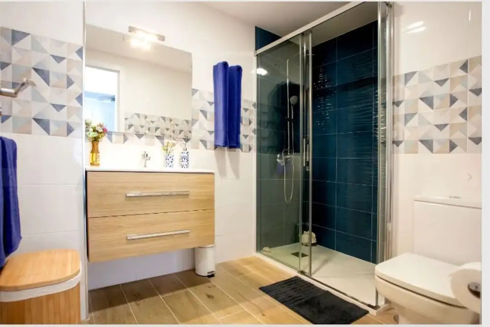 Apartment - 2 Bedrooms with WiFi and Sea views - 107848