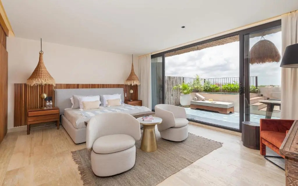 Beautiful Aldea Zama PH with Private Plunge Pool and Terrace