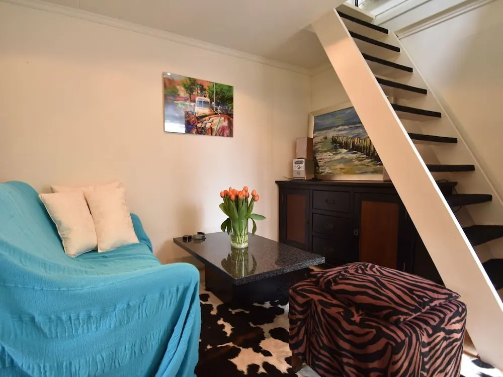 Spacious Villa near Sea in Bergen