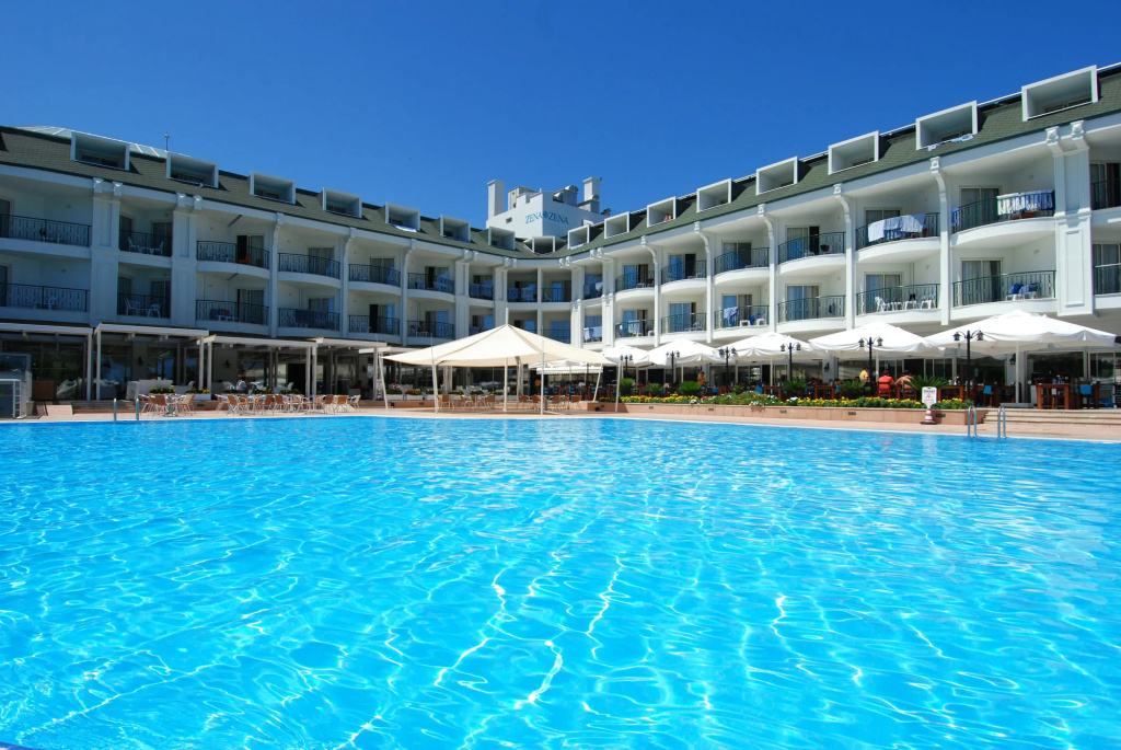 Zena Resort