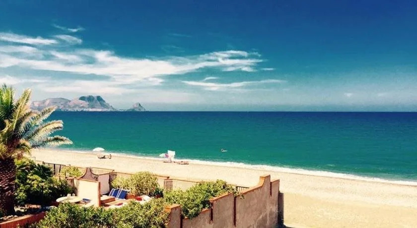 Altavilla Beach B&B