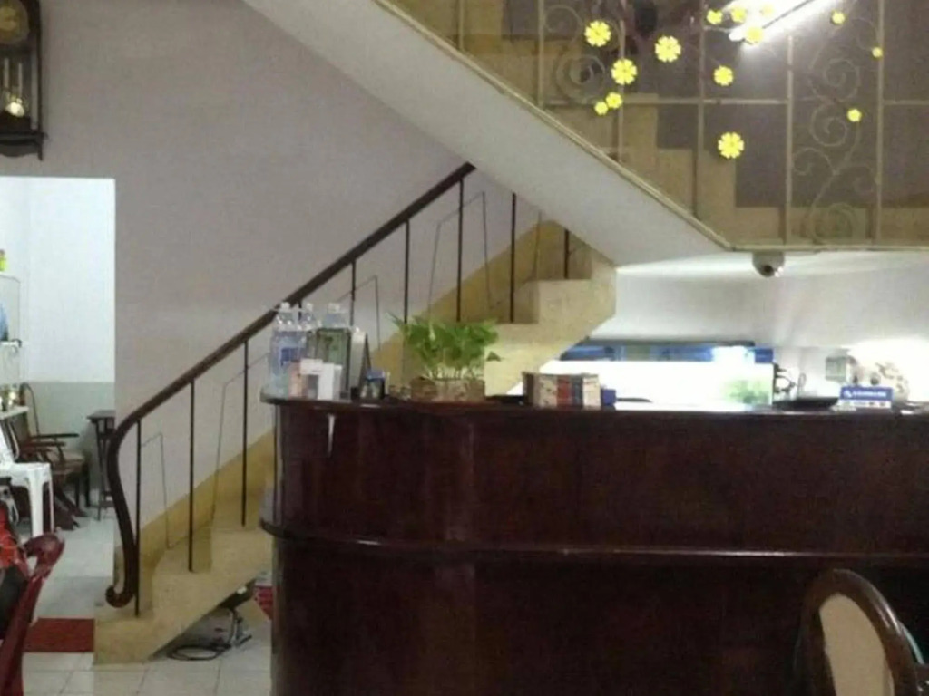 Long Hostel