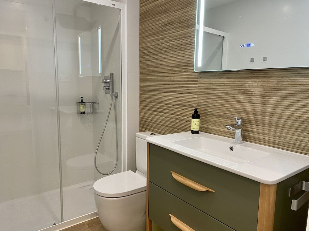Caleyro Boutique Apartments - "Parking incluido"