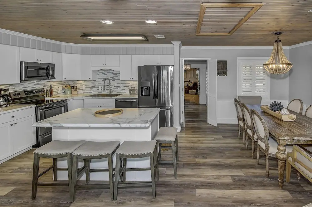 Gulf Front Home In Seagrove Beach, FL With 3 Bedrooms Ands Home by RedAwning