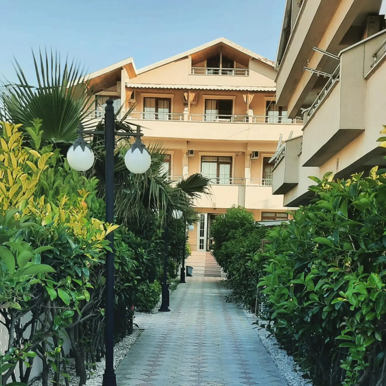 Altinkum Tatil Konaklari