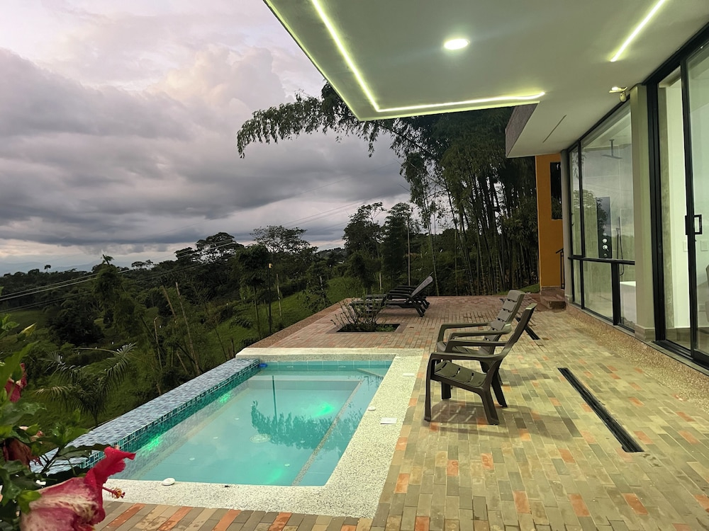 Chalet Filandia Panoramic Views by Xarm Apartments