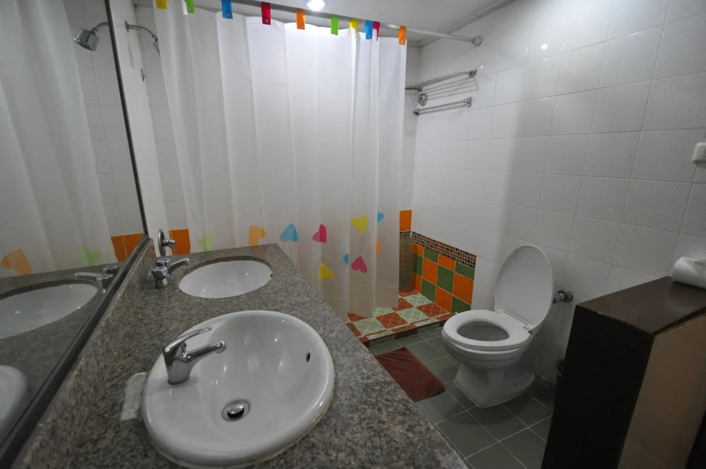 Basaya Beach Hotel & Resort