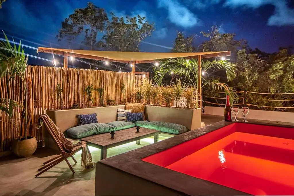 Villa Ujo 100 mb WiFi 2 Private Pools