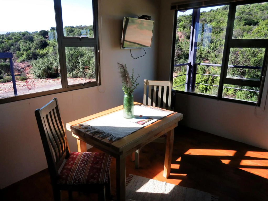 Klein Karoo Game Lodge