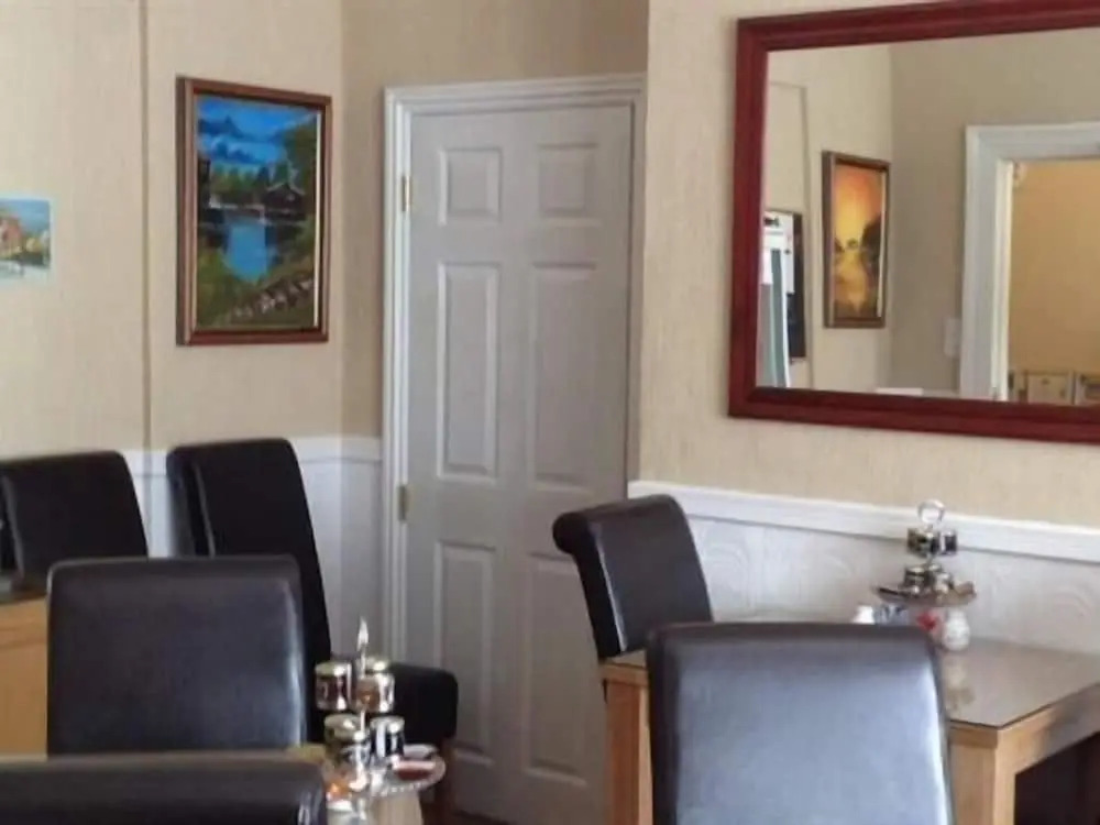 Diadem Hotel