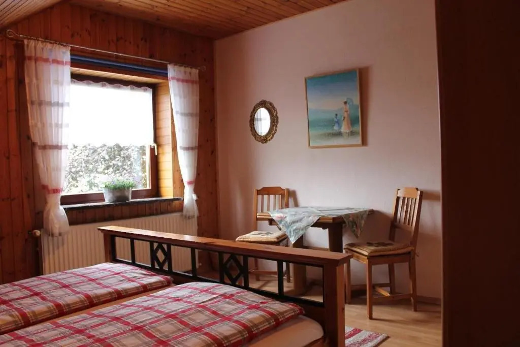 Komfort-ferienwohnung Burck 97 qm , 3 Schlafzimmer, 2 WC