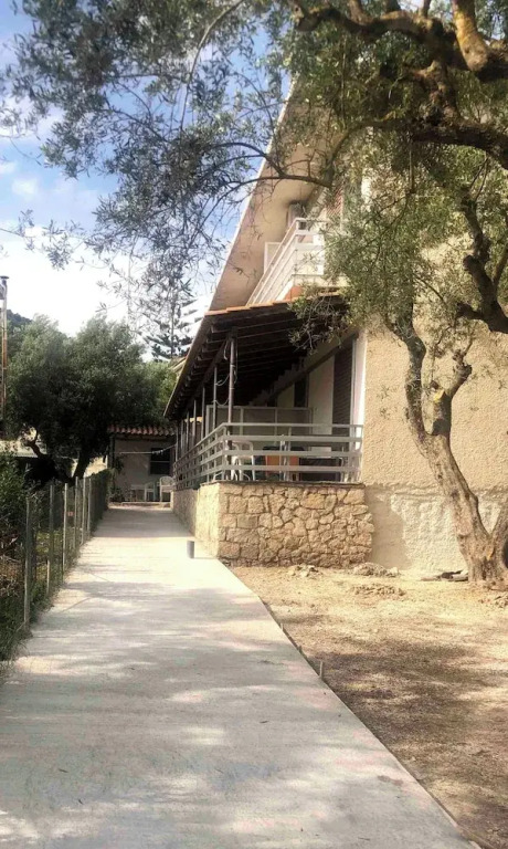 Karavaki apartments