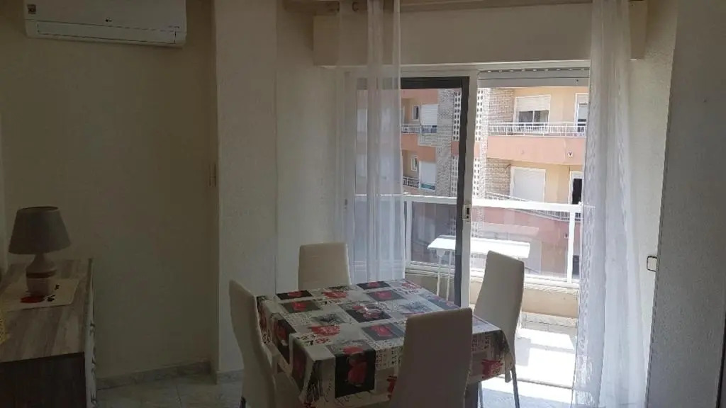 Only 100m from the beach, cosy flat ideal for family holidays