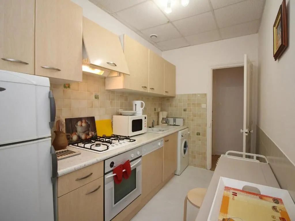 Appartement La Bourboule, 4 pièces, 6 personnes - FR-1-608-39