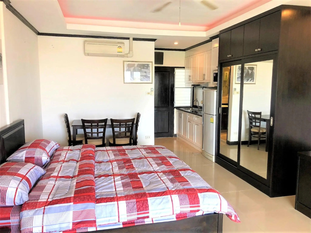 Peaceful quiet resort close to Jomtien beach