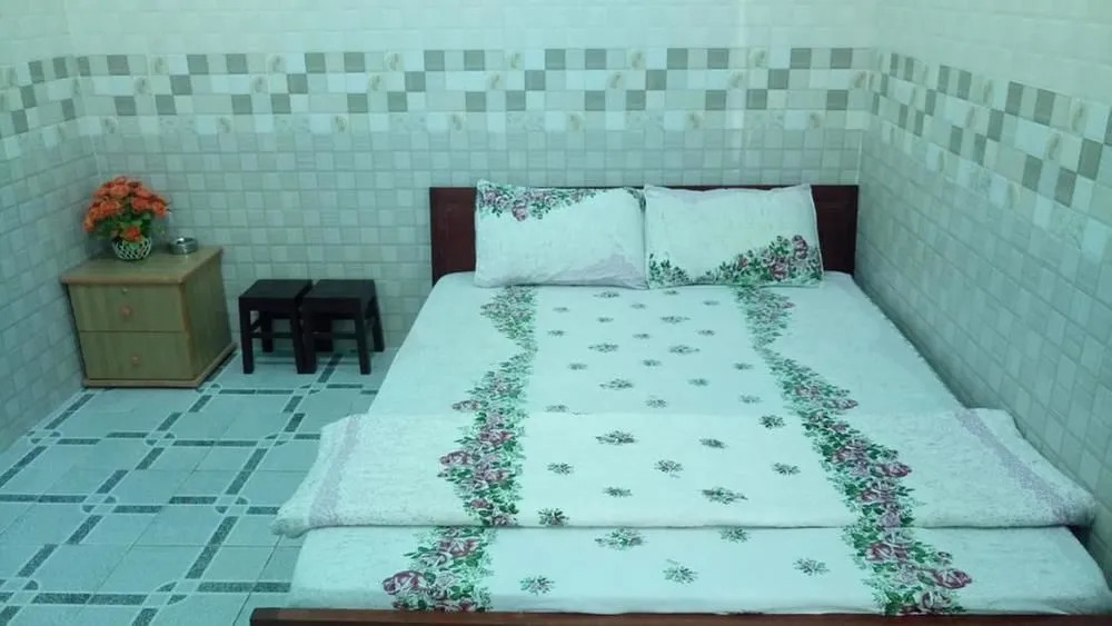 Vinh Lan Guesthouse