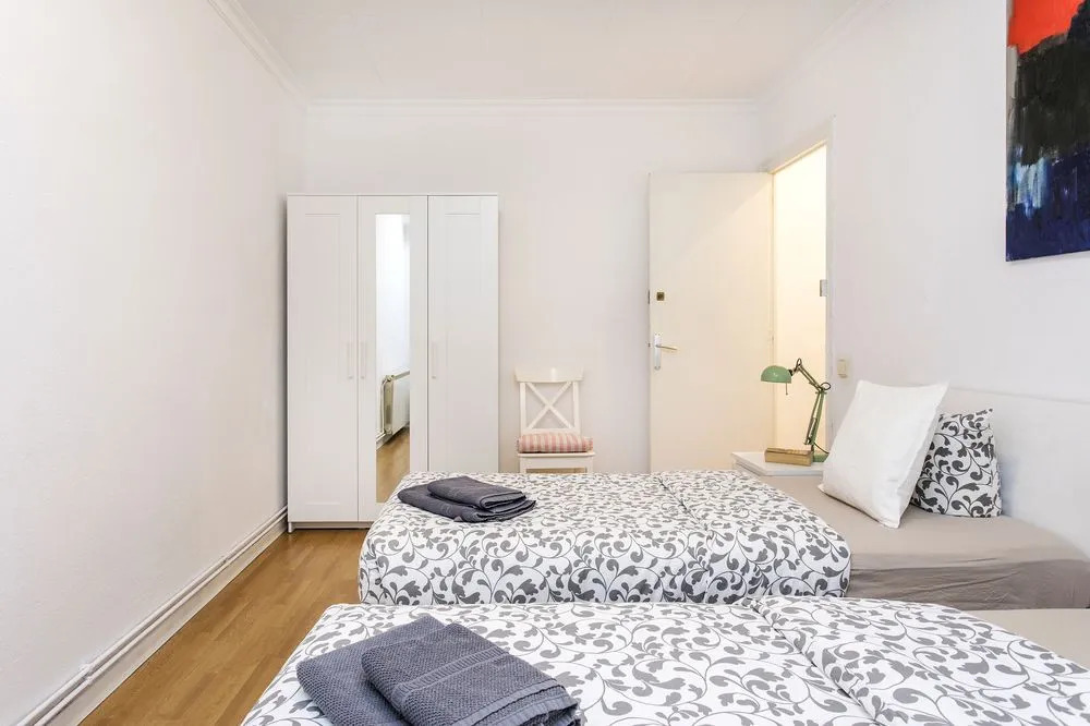 Stunning Apartment Bruc