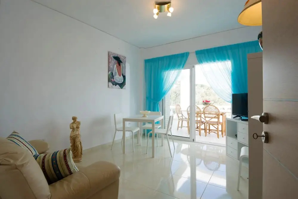 Apartment With 2 Bedrooms in Agios Nikolaos, With Wonderful sea View, Furnished Terrace and Wifi