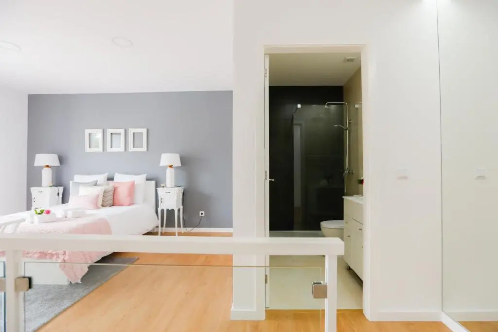 2 Towers Apartment