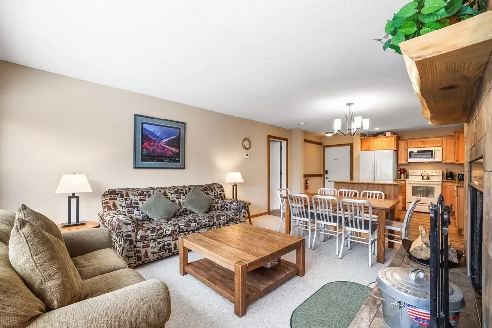 2 Bedroom Kirkwood Condo - Across the Street from Village condo