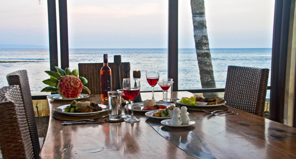 Villa Samudra Luxury Beachfront