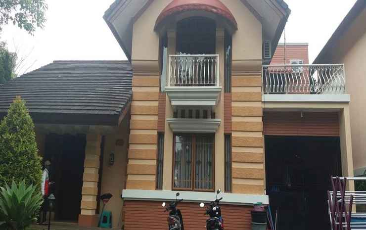 Villa Kota Bunga Peony