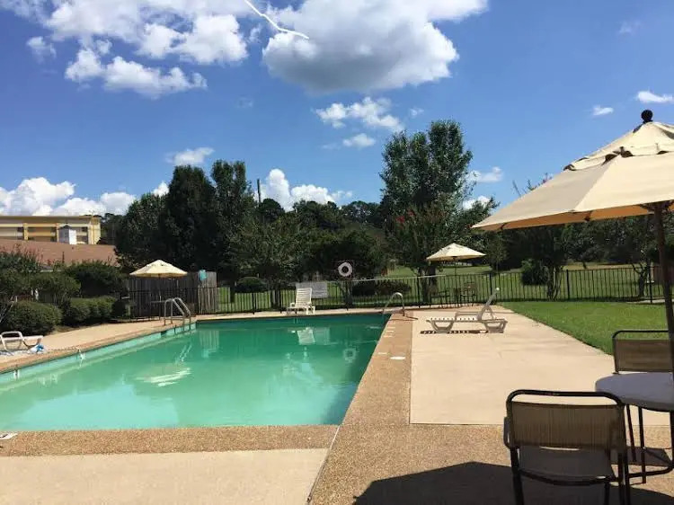 Hamilton Inn