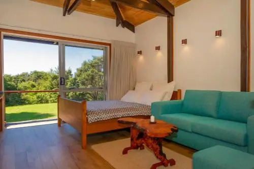 Kuaotunu Chalets