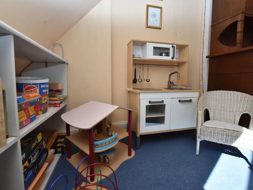 Child Friendly Apartment near Beach in Wittenbeck
