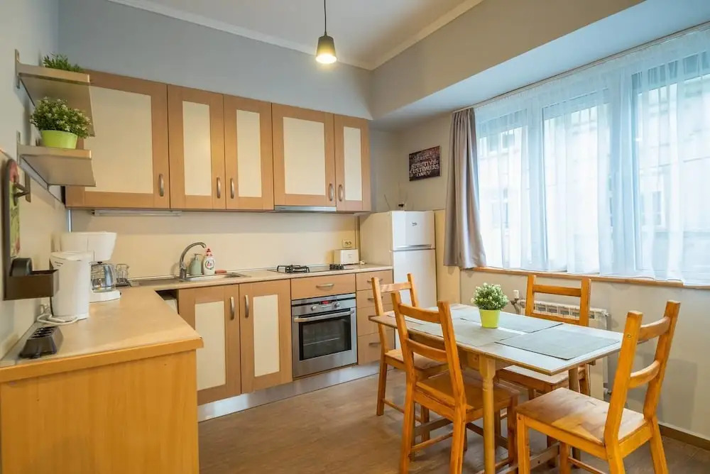 FM Luxury 2-BDR Apartment - 5th Avenue