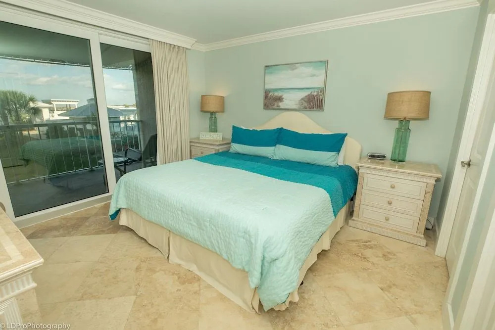 Magnolia House 103 2 Bedroom Condo by RedAwning