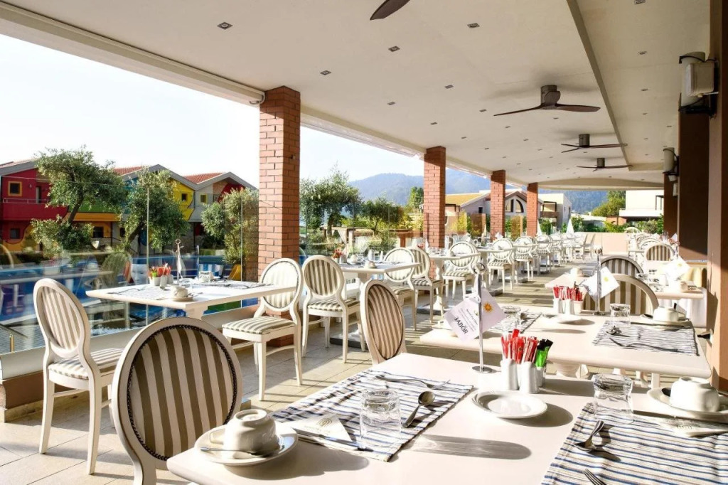 Alexandra Golden Boutique Hotel-Adults Only