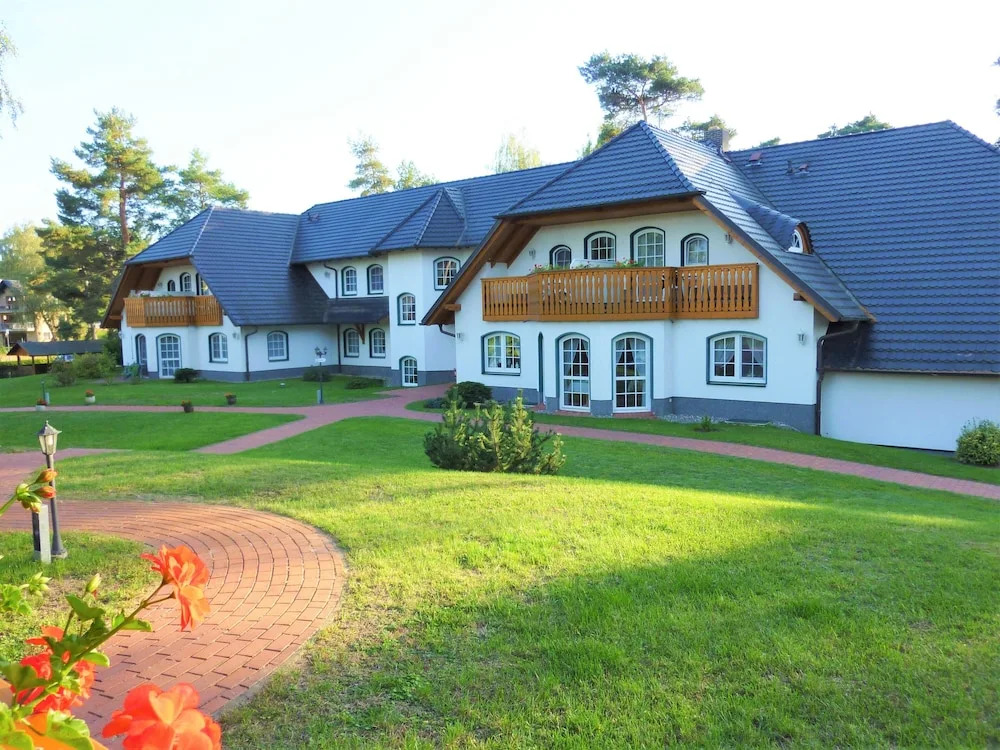 Landhaus Müritzgarten Hotel garni