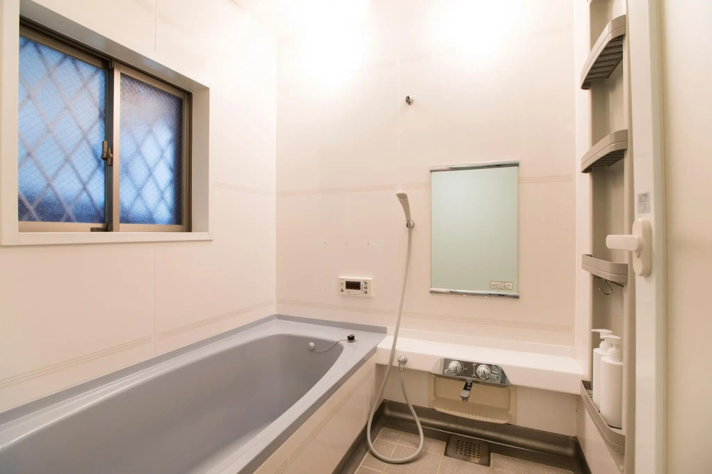 Japan Hostel Shinya Tokkyu