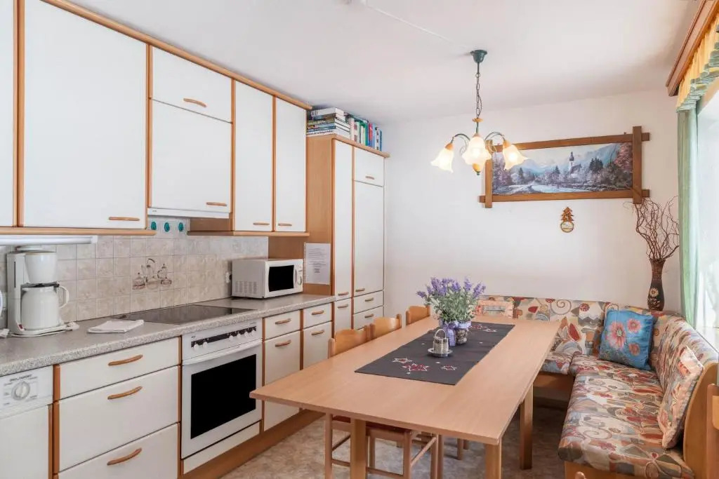 Ferienhaus Familien und Gruppenhaus Garten Grillkamin
