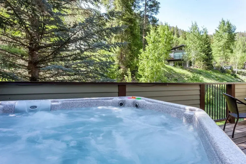 J1 Meadow Creek Miniums 3 Bedroom Condo by RedAwning