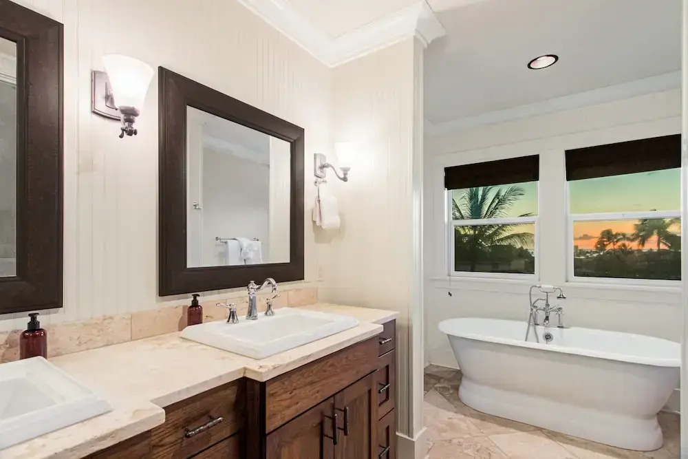 Poipu Penthouse W 2 Beaches Resort Amenities