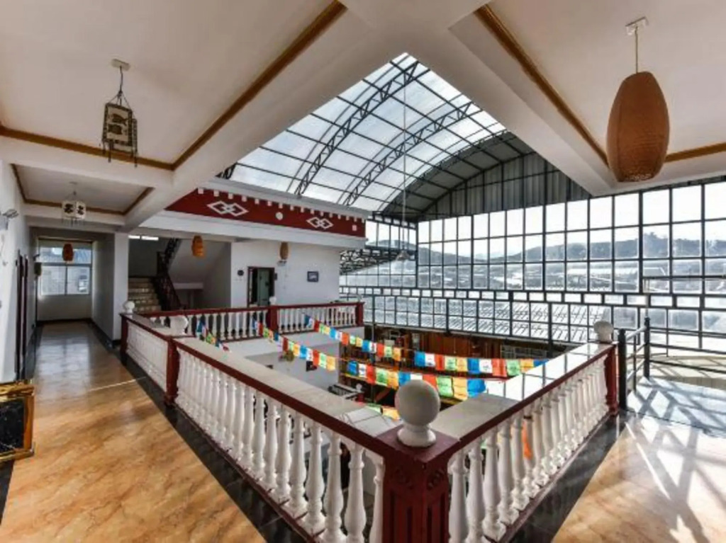 Lezhuang Linka Inn