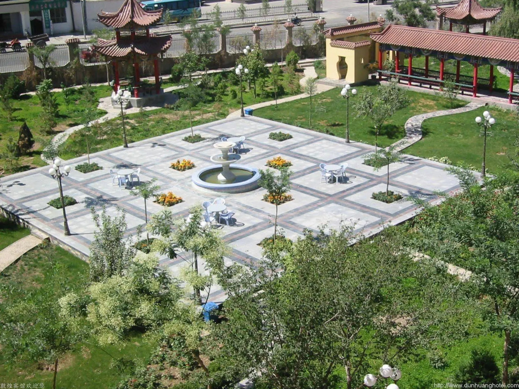 Dunhuang Travel Memory Inn