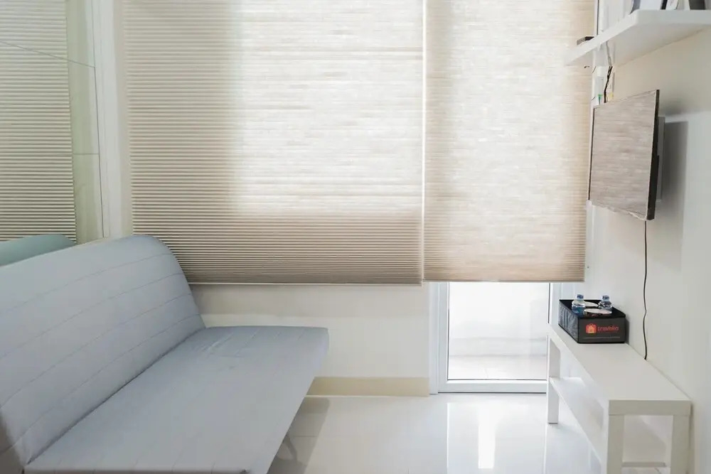 2Br Apartment with Sofa Bed at Green Pramuka City
