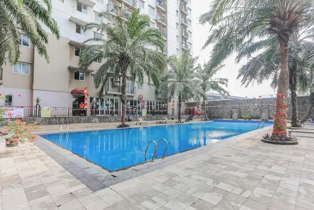 Capital O 94796 Apartment Mutiara Bekasi
