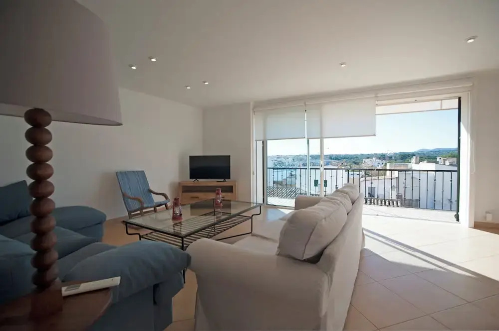 Can Alou, Village House With Mediterranean Charme