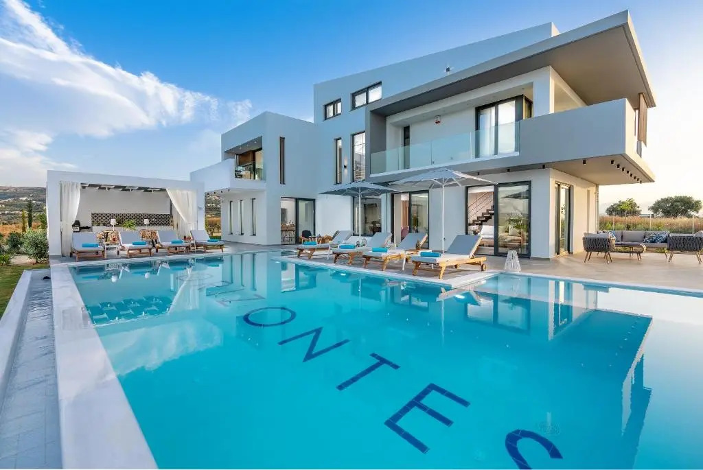 Orizontes Deluxe Residence